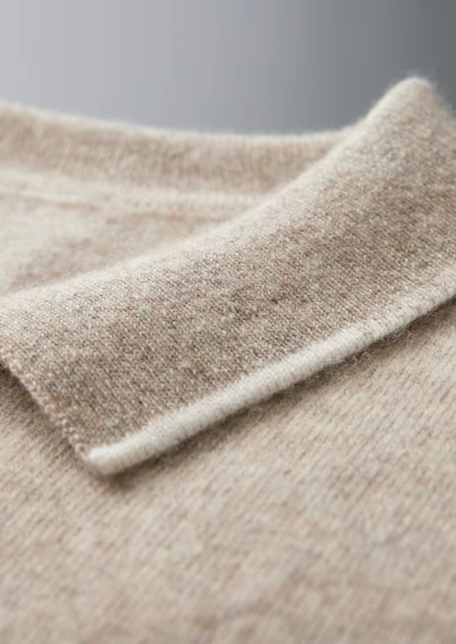 PREMIUM CASHMERE TWO TONE BUTTON POLO EXCLUSIVE RELEASE