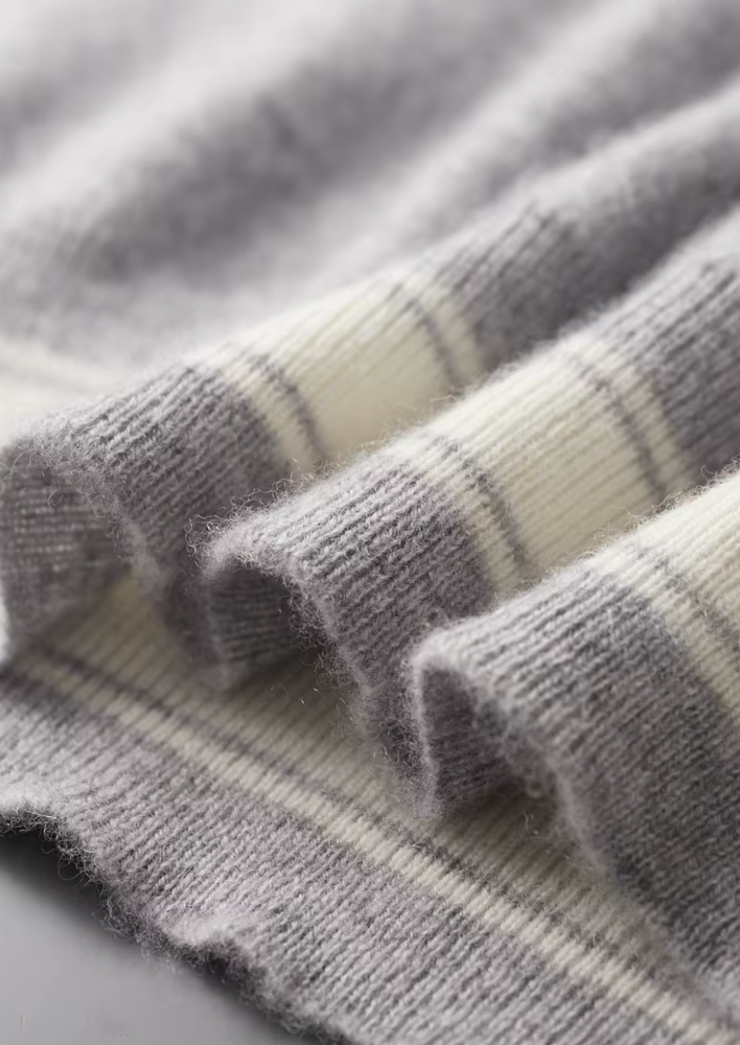 PREMIUM CASHMERE LEISURE SET EXCLUSIVE RELEASE