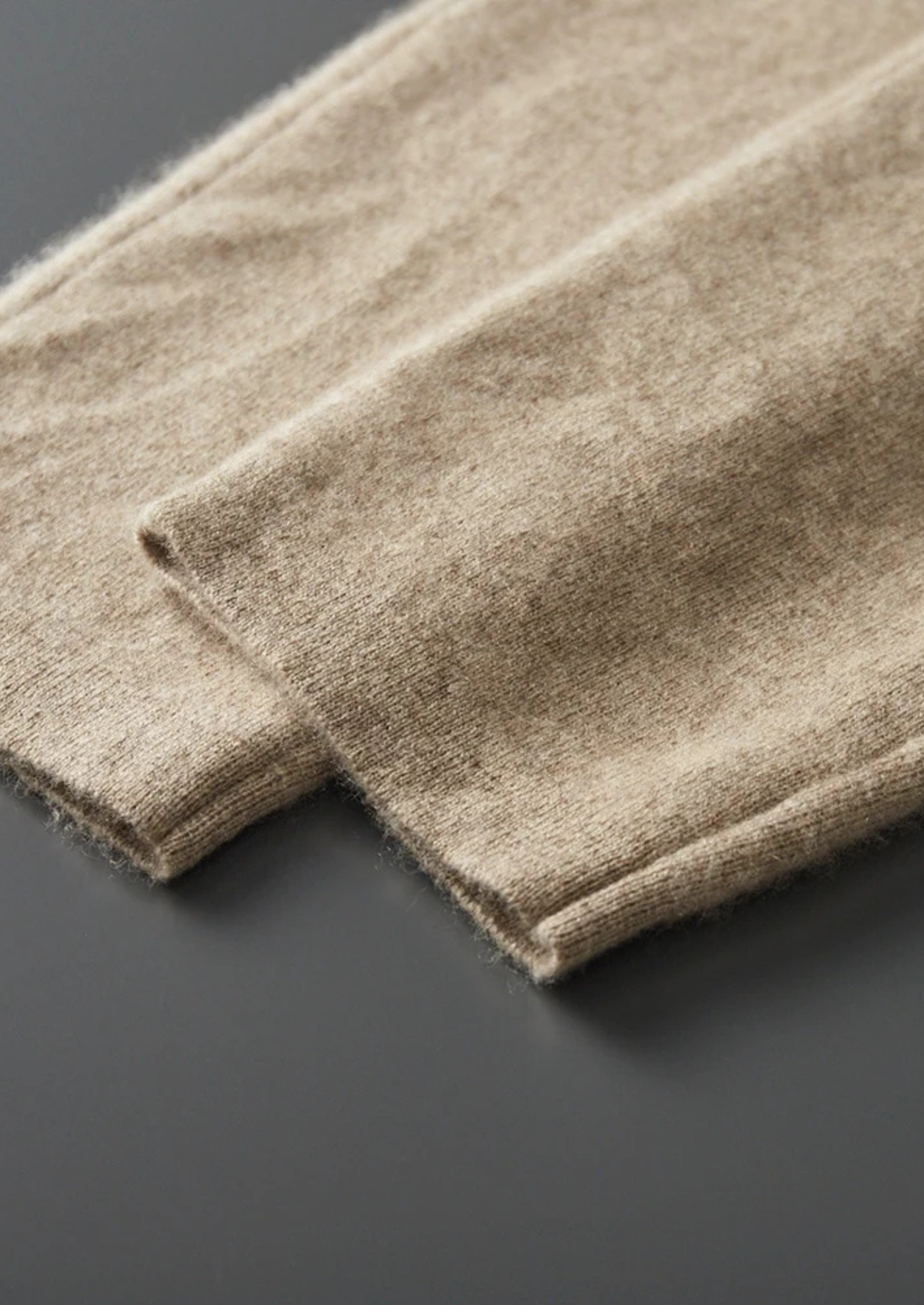 PREMIUM CASHMERE LEISURE SET EXCLUSIVE RELEASE