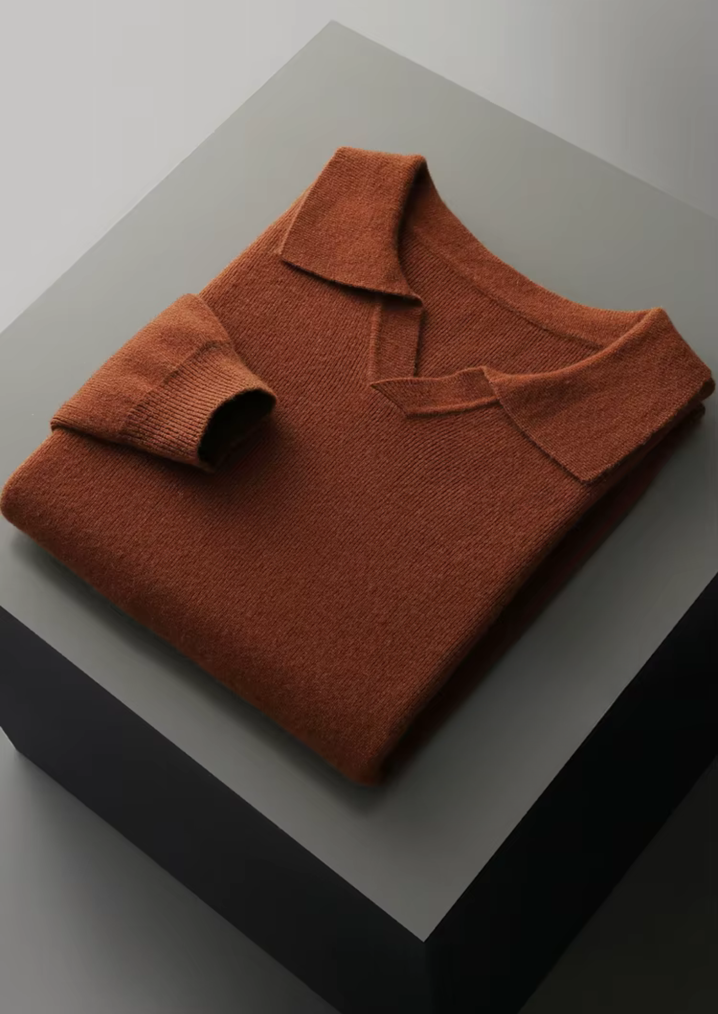 PURE EXTRA-FINE MERINO WOOL RIBBED BUTTONLESS POLO CLOUDWOOL®
