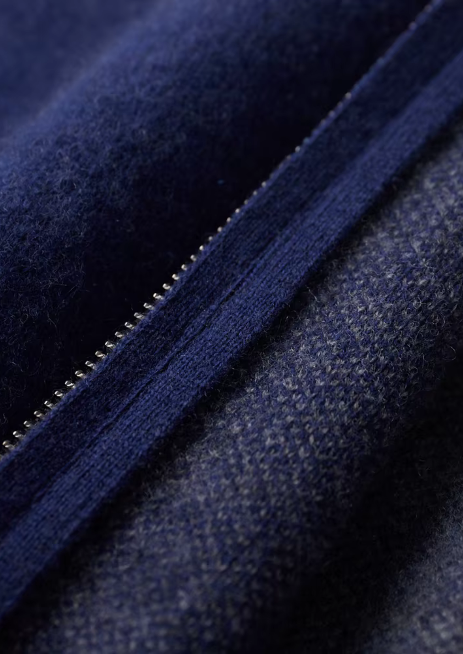 PREMIUM CASHMERE LEISURE SET EXCLUSIVE RELEASE