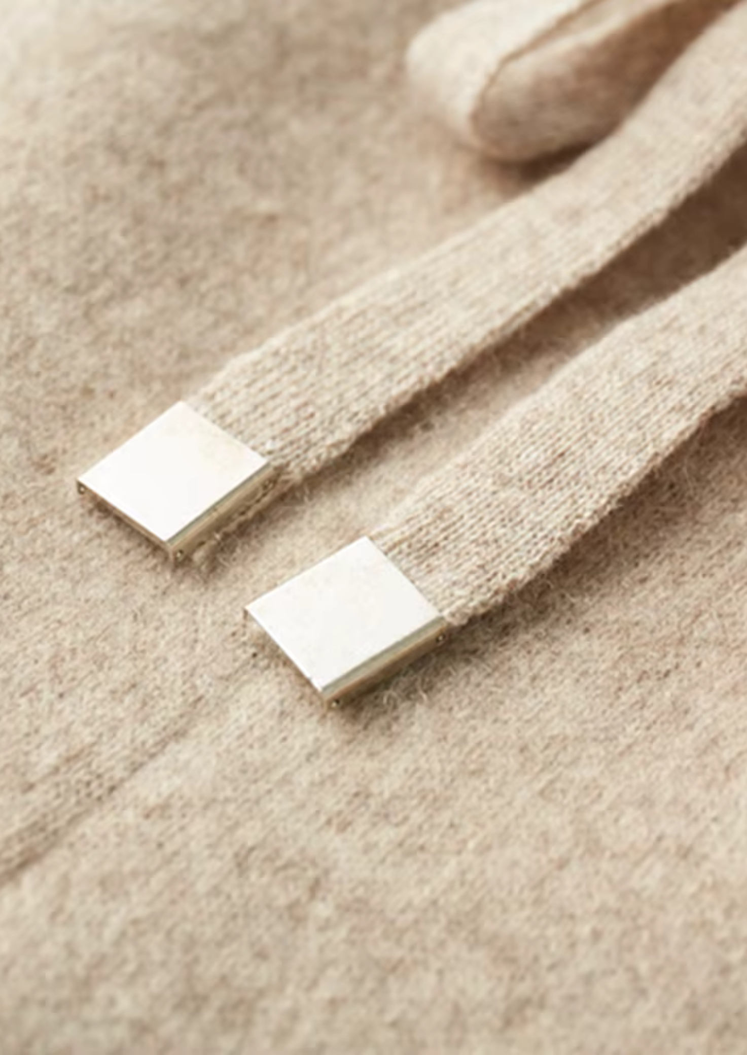 PREMIUM CASHMERE LEISURE SET EXCLUSIVE RELEASE