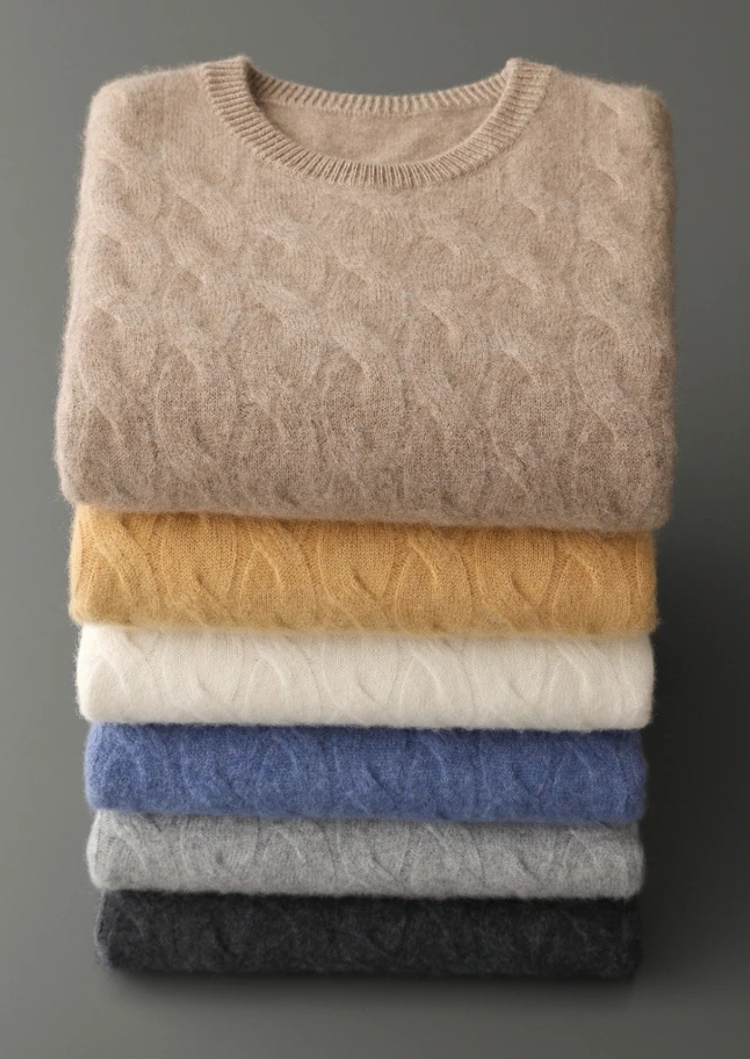 PREMIUM CASHMERE CABLE CREWNECK EXCLUSIVE RELEASE