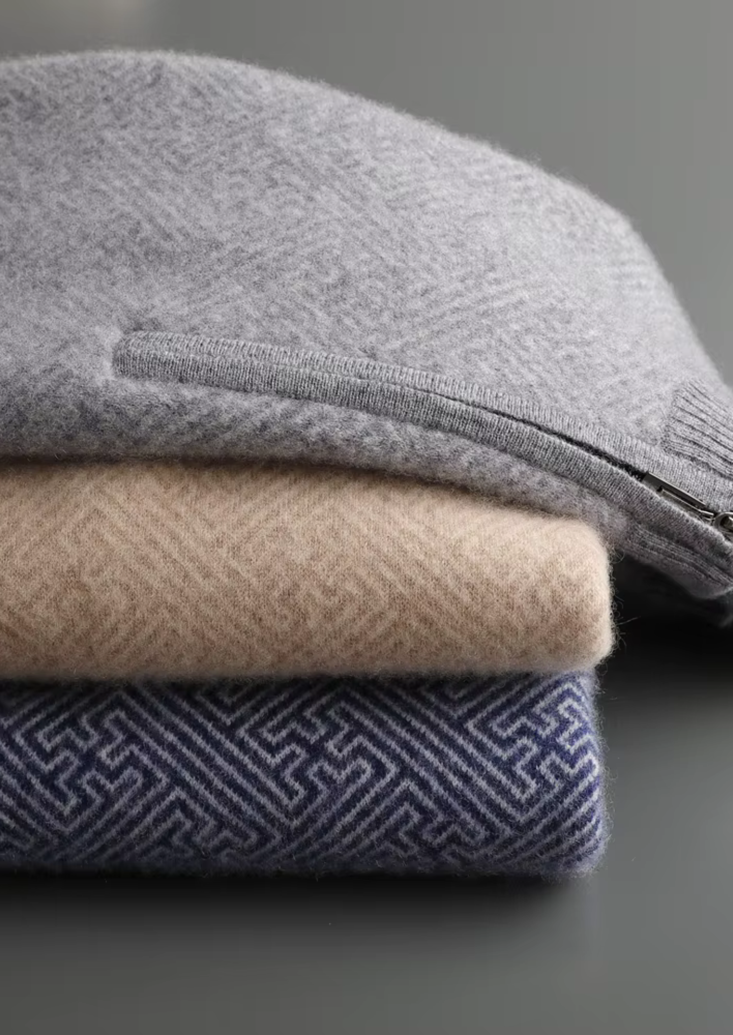 PREMIUM CASHMERE PATTERNED HALF-ZIP SWEATER EXCLUSIVE RELEASE