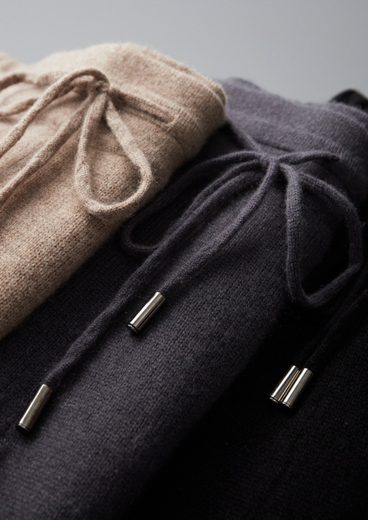 PREMIUM CASHMERE ESSENTIAL LEISURE JOGGERS EXCLUSIVE RELEASE