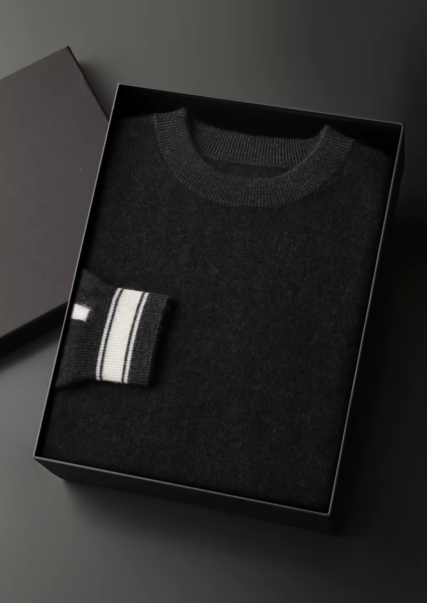 PREMIUM CASHMERE LEISURE SET EXCLUSIVE RELEASE