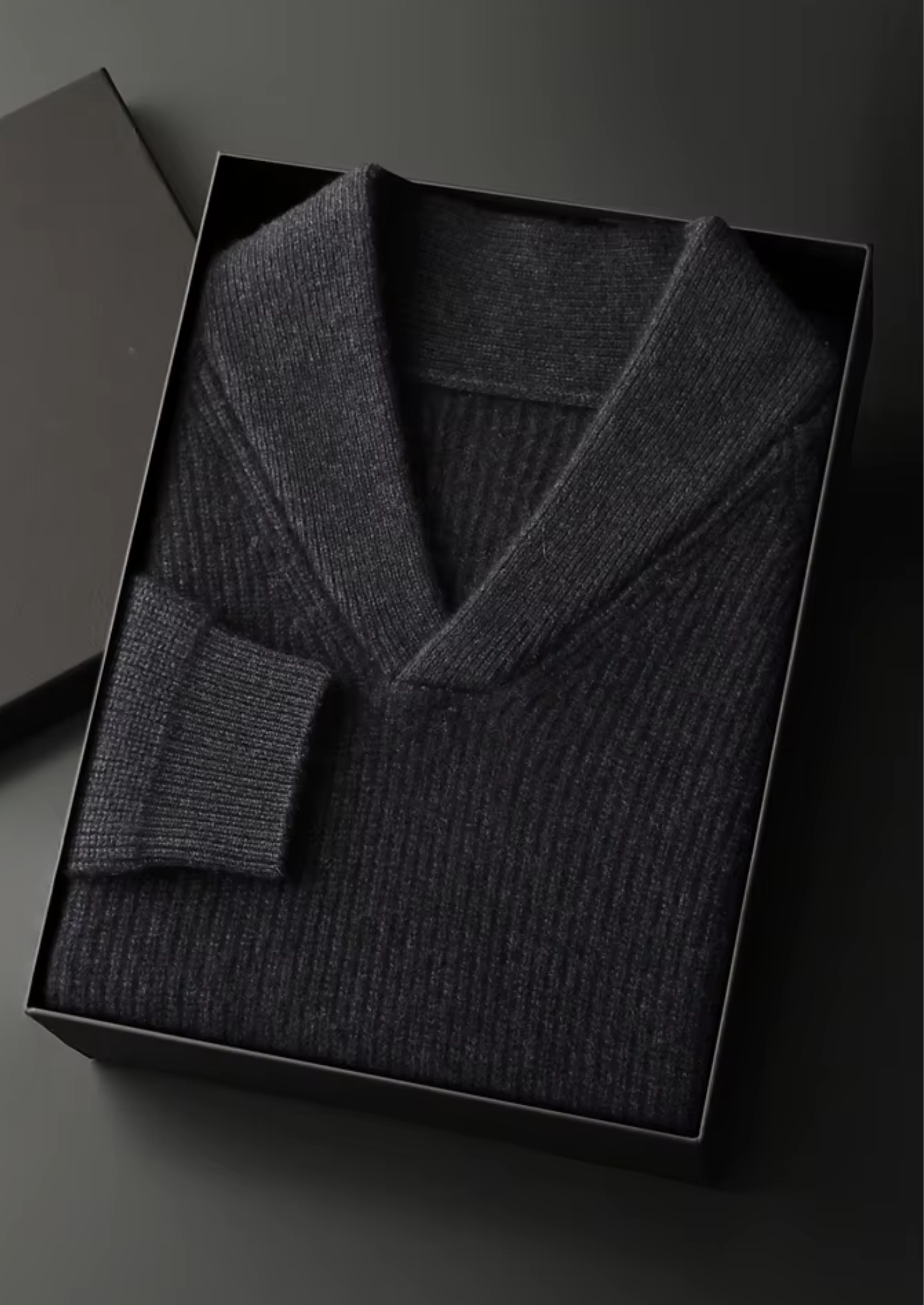 PREMIUM CASHMERE RIBBED V-NECK SWEATER EXCLUSIVE RELEASE