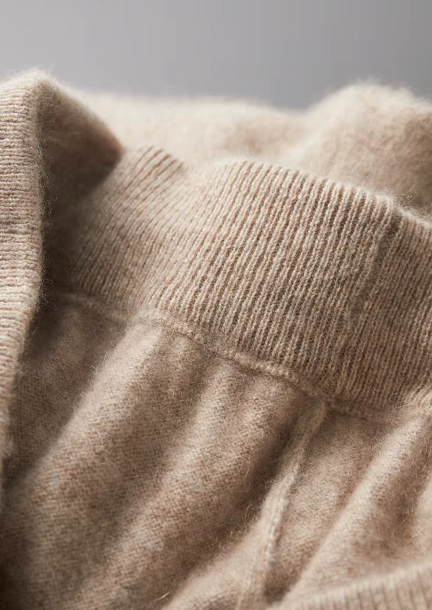 PREMIUM CASHMERE LEISURE SET EXCLUSIVE RELEASE