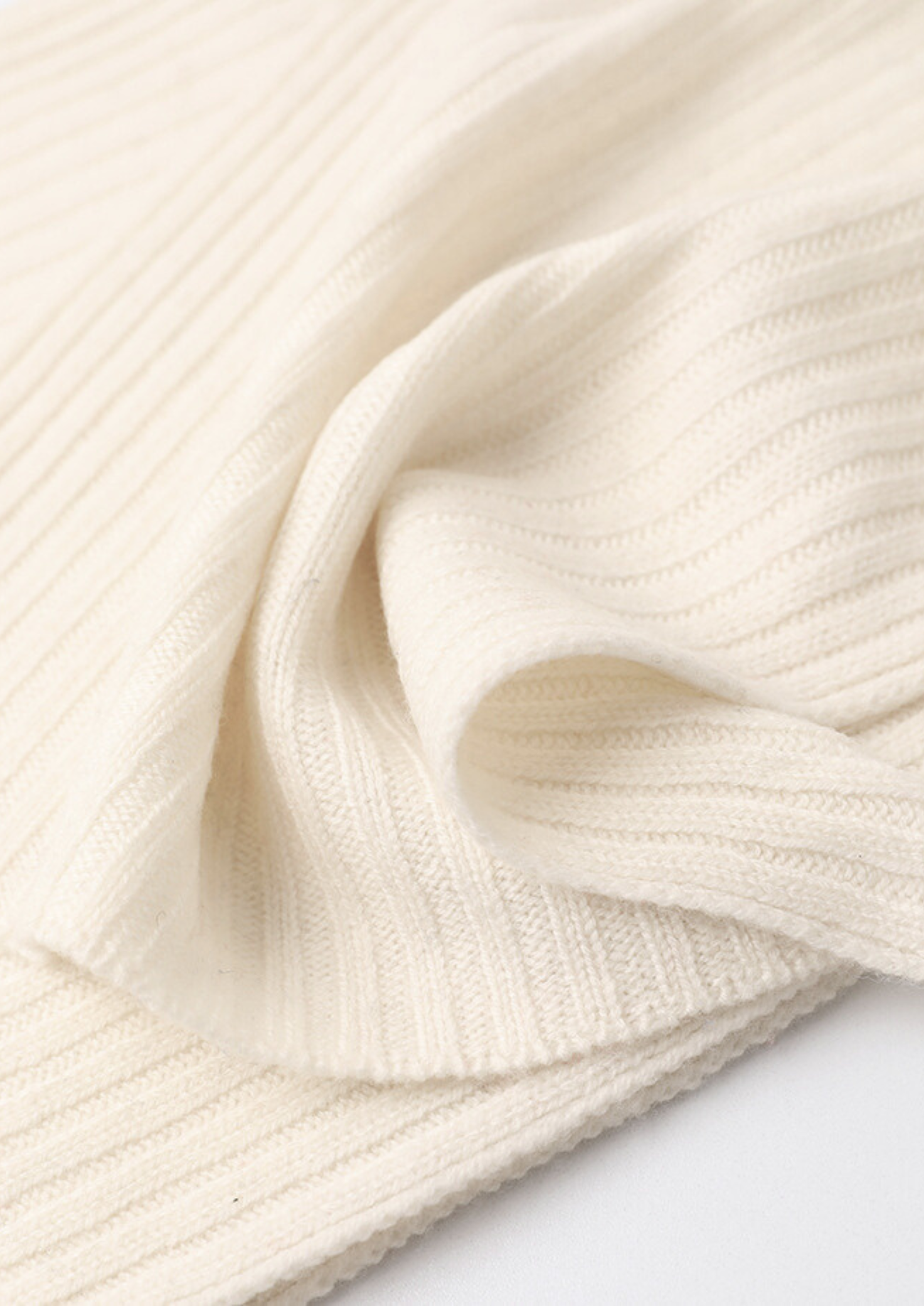 PURE EXTRA-FINE MERINO WOOL WINTERTIME ESSENTIALS - IVORY CLOUDWOOL®